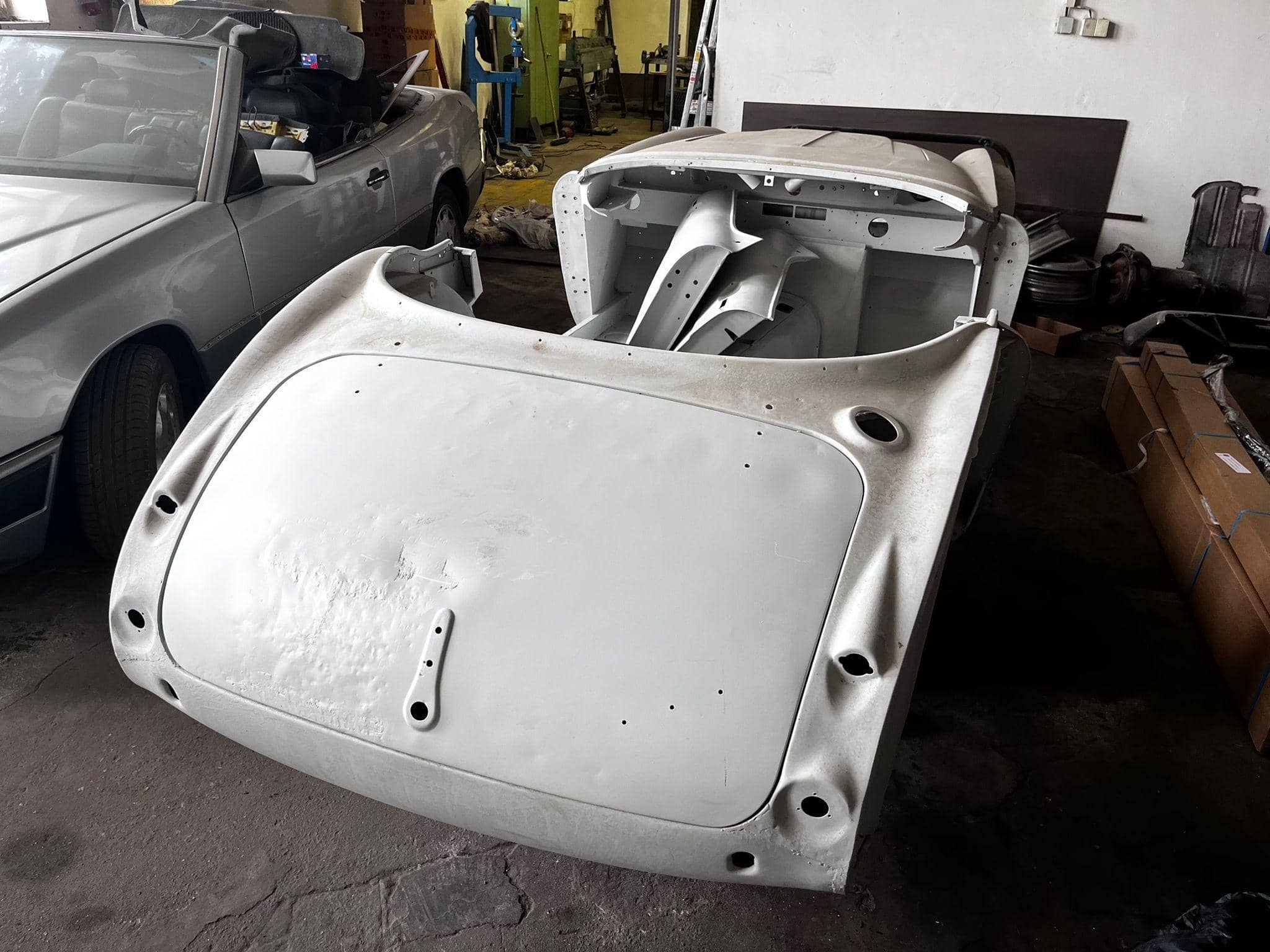 austin healey 100 bn4 roadster 1957 restauration weiss unfallschden kofferraumhaube