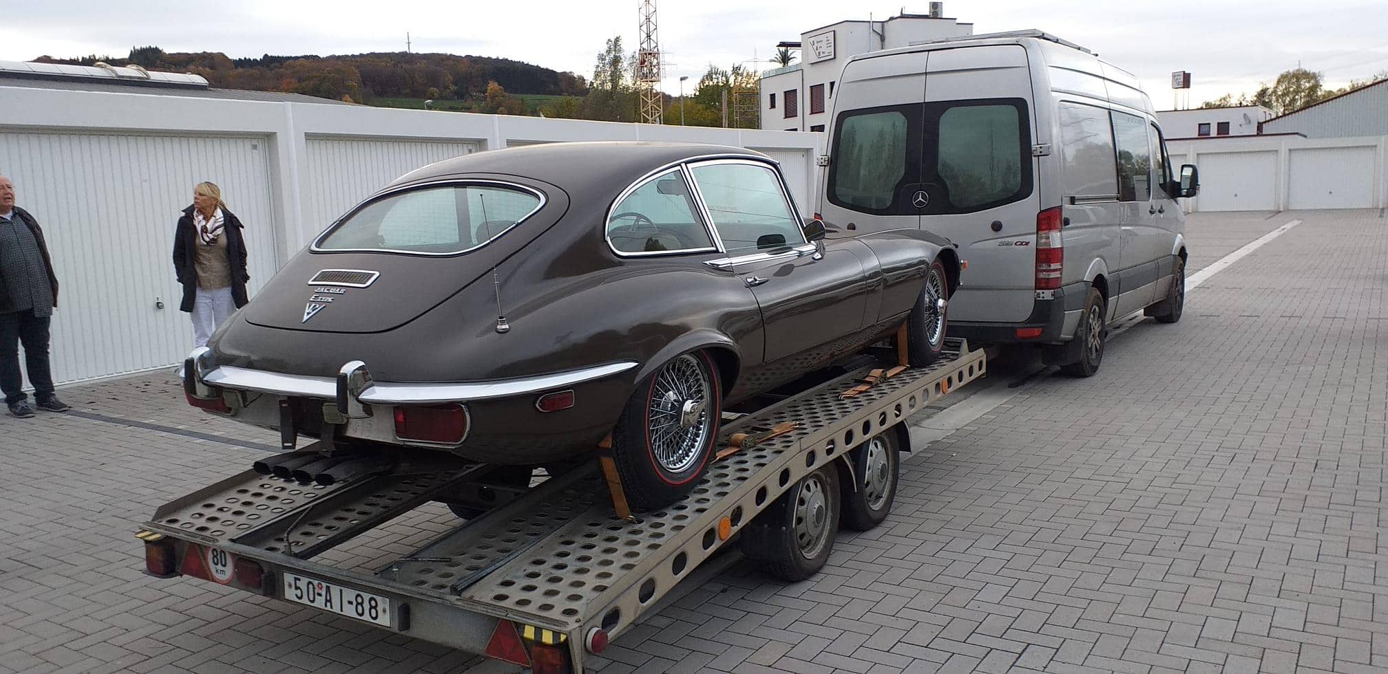 jaguar e type v12 coupe 1971 restauration bei abholung durch y.o.r.