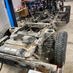 land rover defender 2011 restauration 36